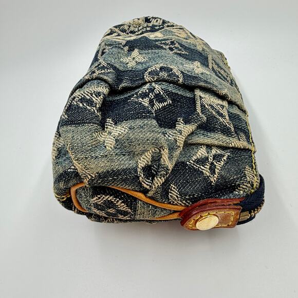 Louis Vuitton Blue Denim Pouch - Picture 3 of 6